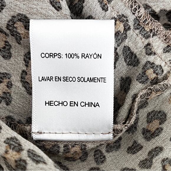 Skylar + Madison leopard print tiered mini dress size medium - Picture 10 of 14